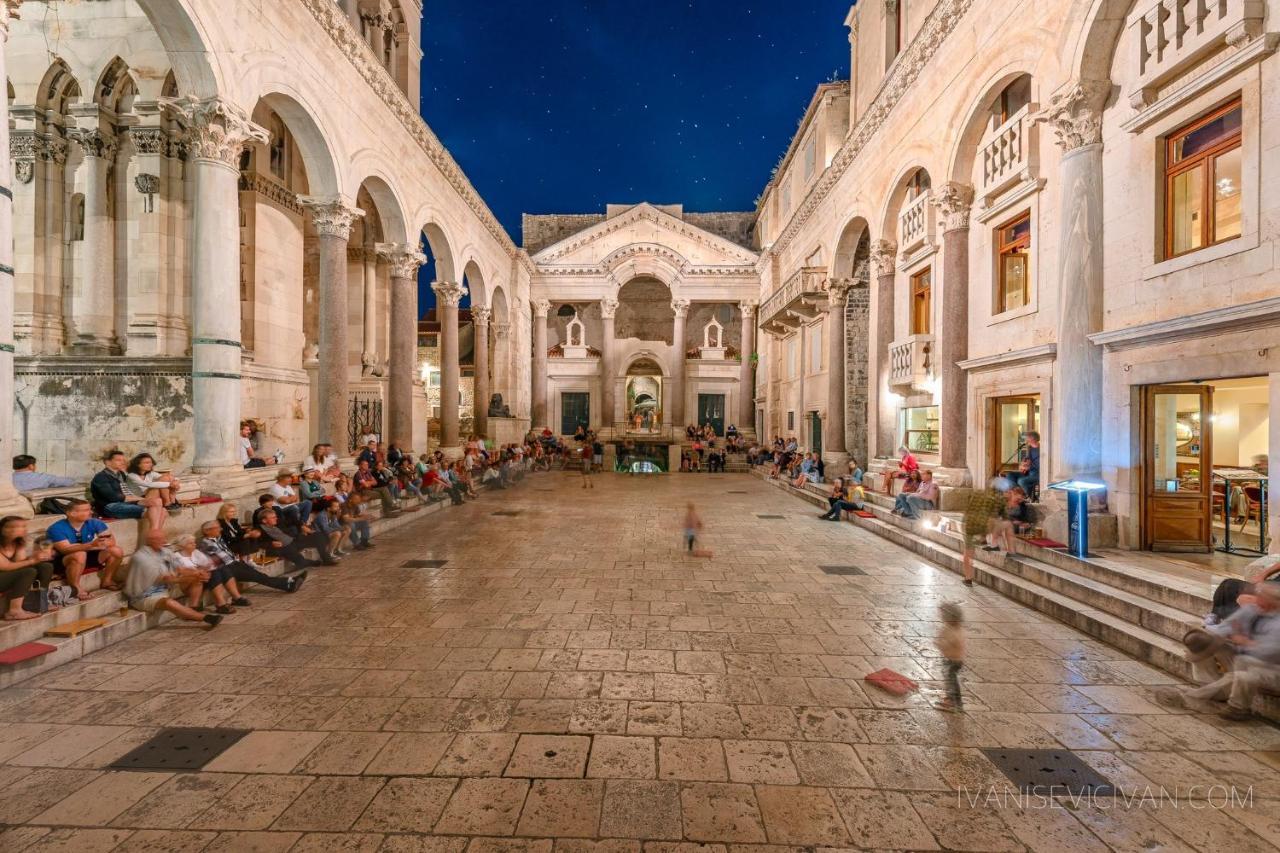 Studio Seven Minute Walk To Old Town Split Buitenkant foto